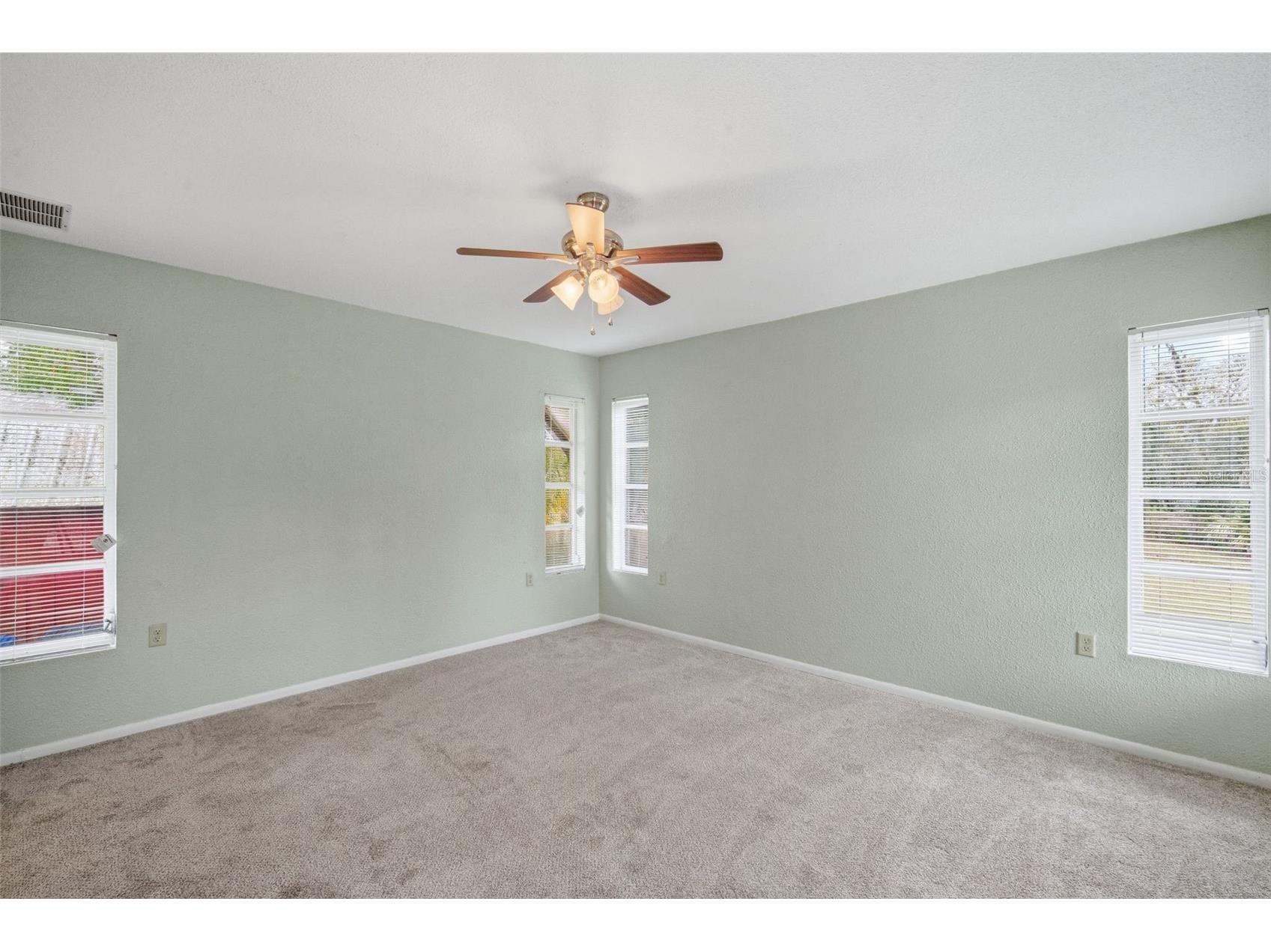  New Port Richey FL 34654 TB8477617 image45