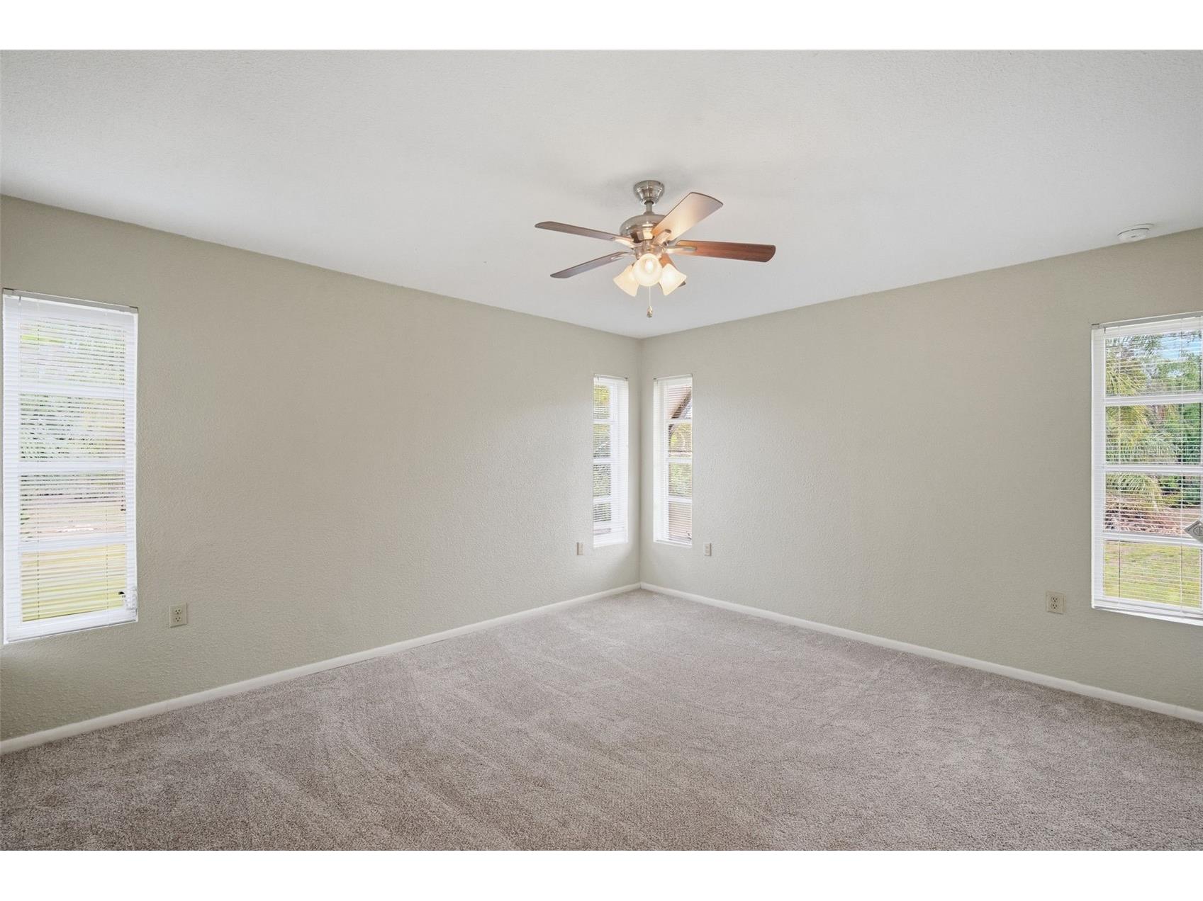  New Port Richey FL 34654 TB8477617 image48