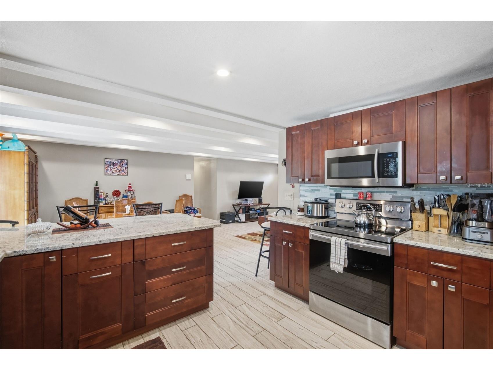  New Port Richey FL 34654 TB8477617 image9