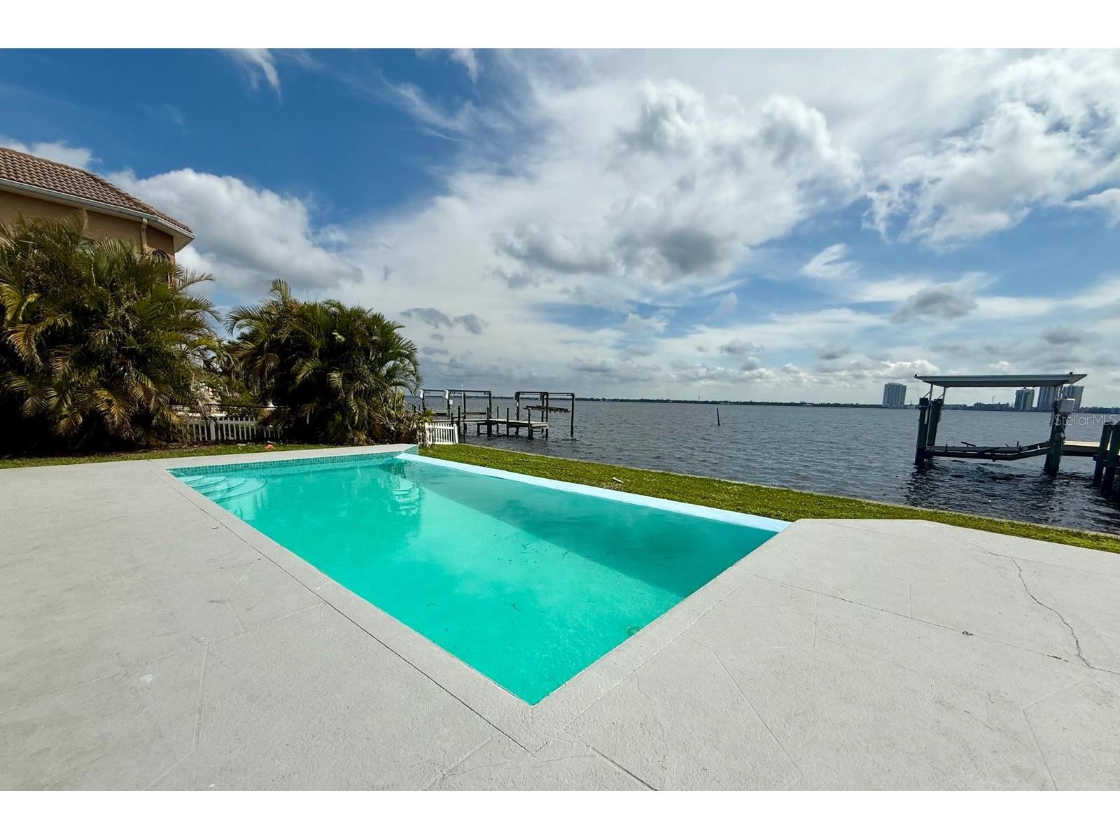  North Fort Myers FL 33917 S5150343 image31