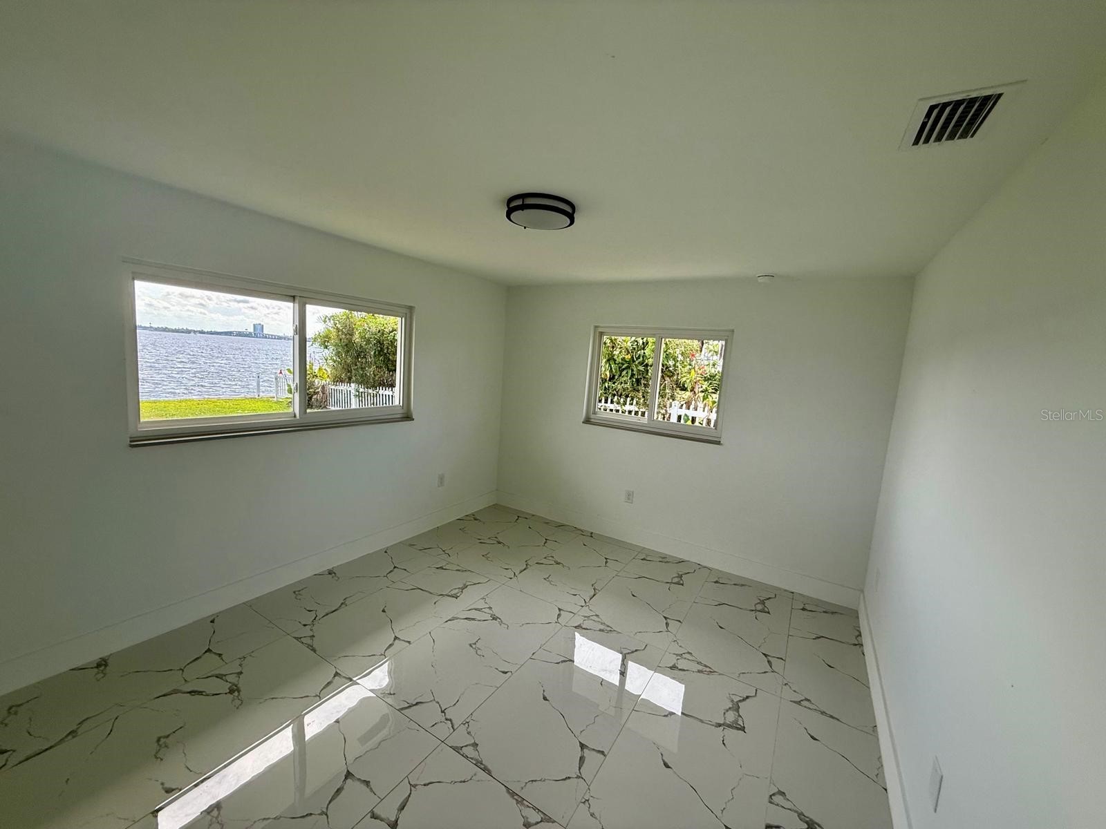  North Fort Myers FL 33917 S5150345 image18