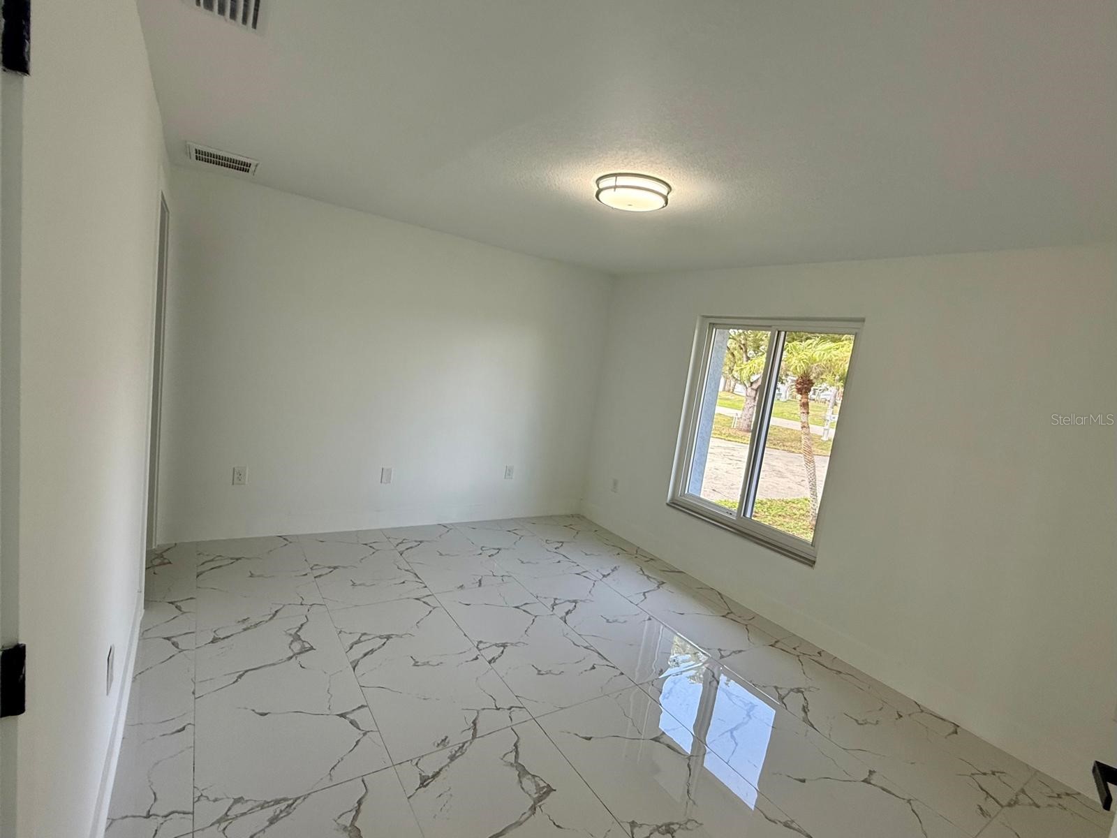  North Fort Myers FL 33917 S5150345 image22