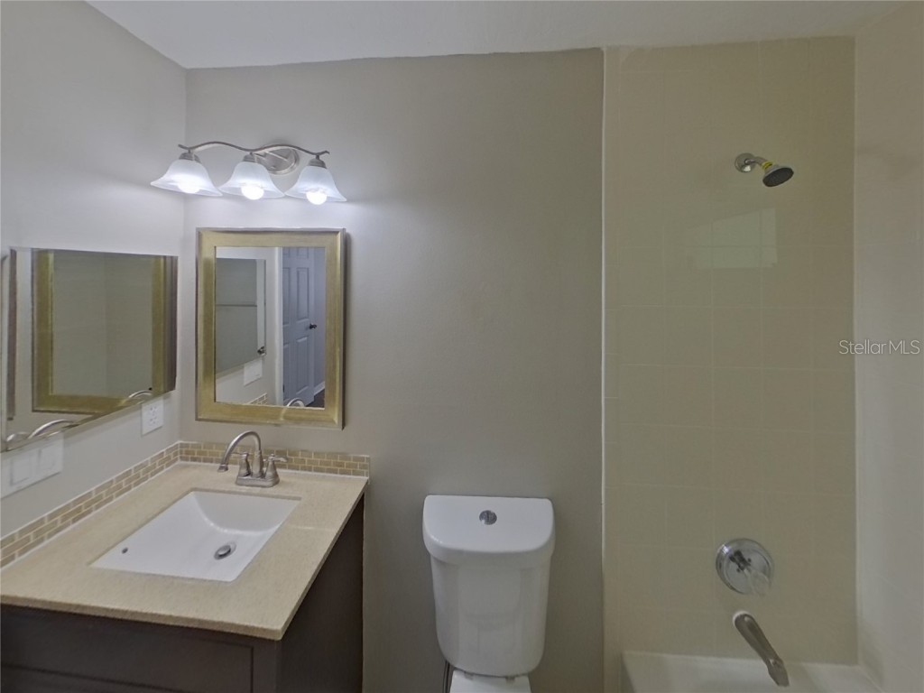  North Port FL 34286 TB8446067 image10