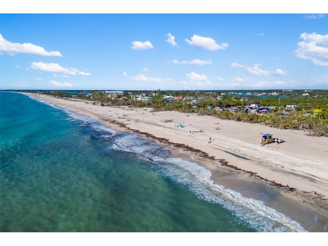 Oak Street Nokomis FL 34275 A4663008 image19