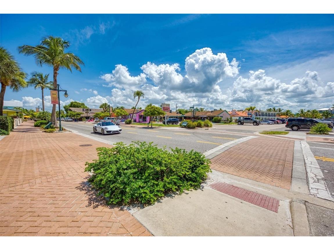Ocean Boulevard Sarasota FL 34242 A4651719 image22