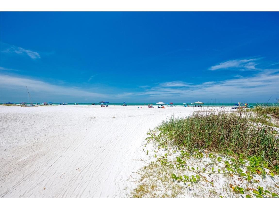 Ocean Boulevard Sarasota FL 34242 A4651719 image35