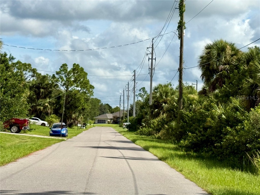 Oceanside St North Port FL 34286 C7513409 image2