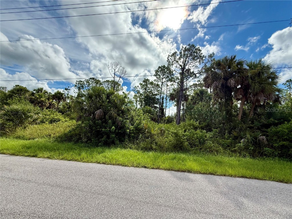 Oceanside St North Port FL 34286 C7513409 image6