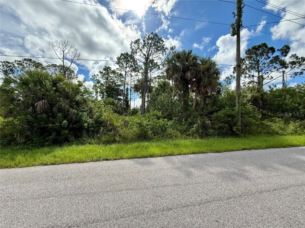 Oceanside St North Port FL 34286 C7513409 image7