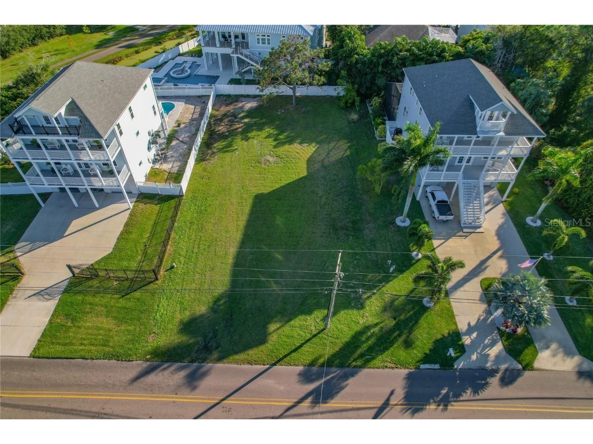 Oceanview Avenue Palm Harbor FL 34683 U8182560 image1