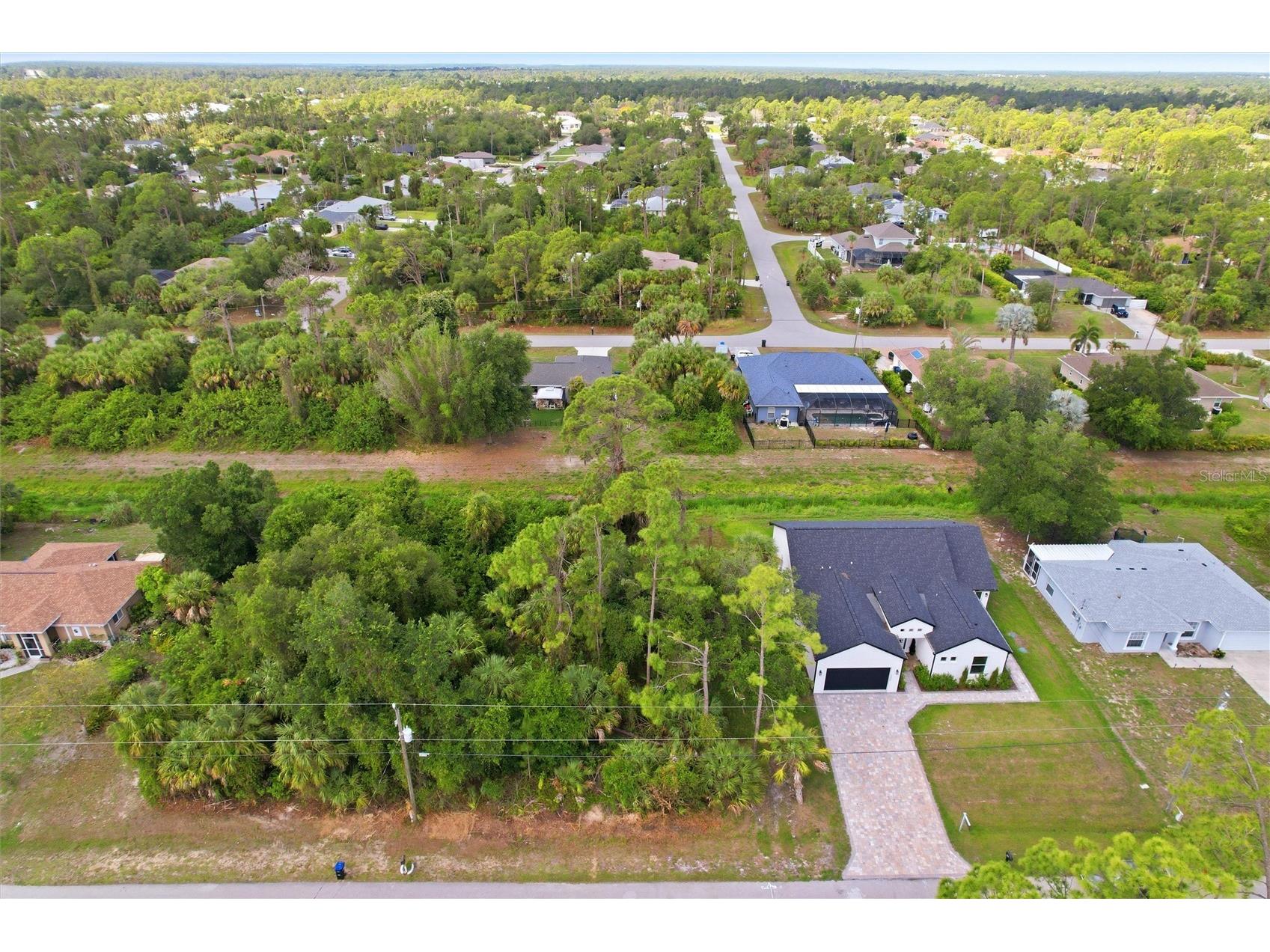 Oregon Lane North Port FL 34286 NS1088318 image3