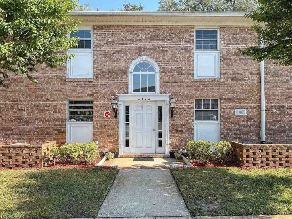  Orlando FL 32803 - LAKE UNDERHILL/GILES O6192620 image1