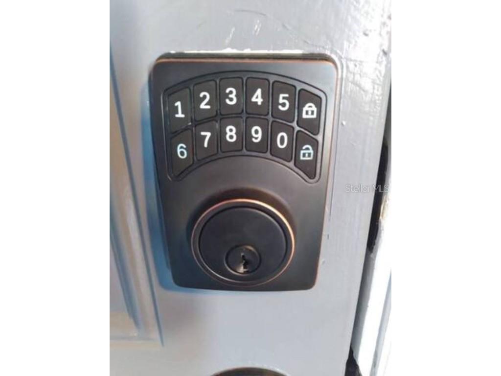  Orlando FL 32806 O6123721 image14