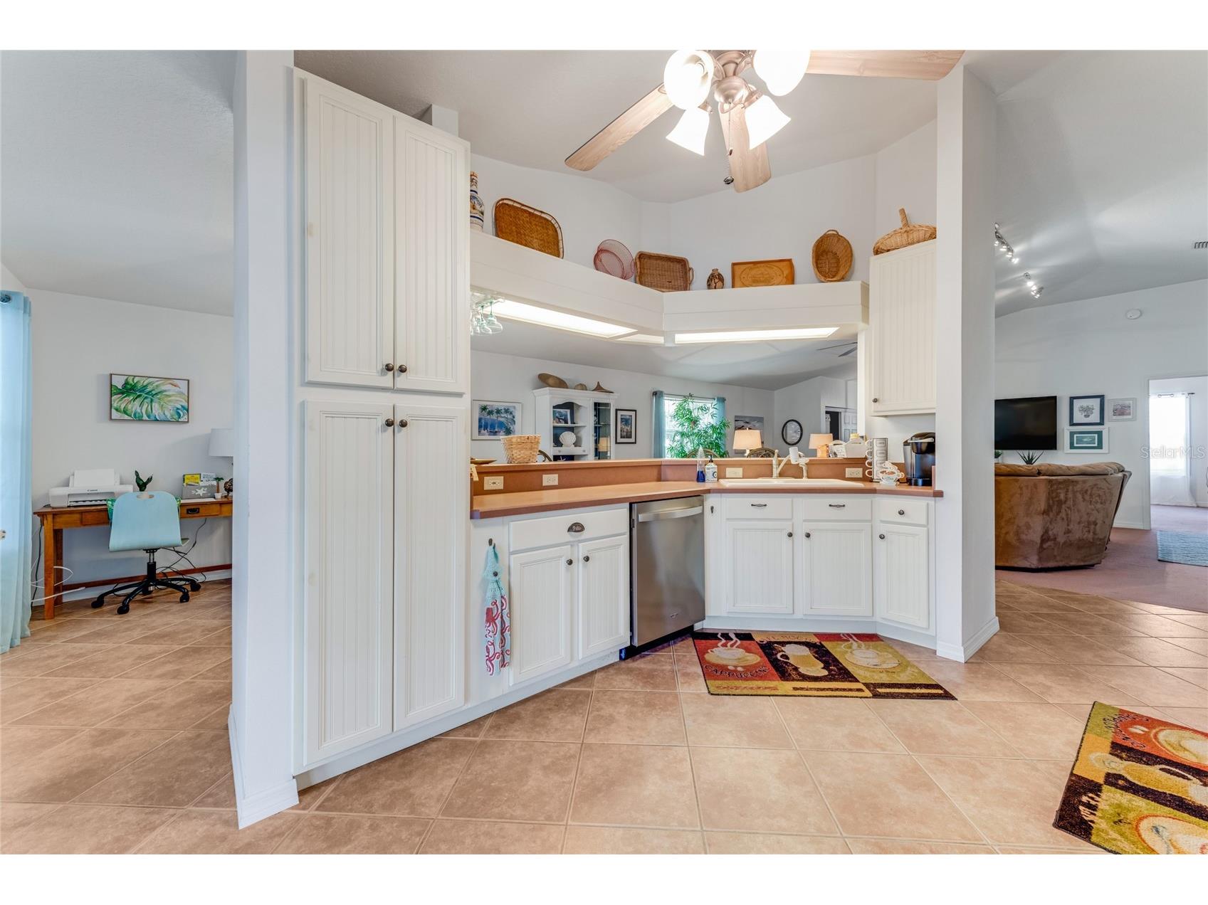  Oak Hill FL 32759 NS1087772 image10