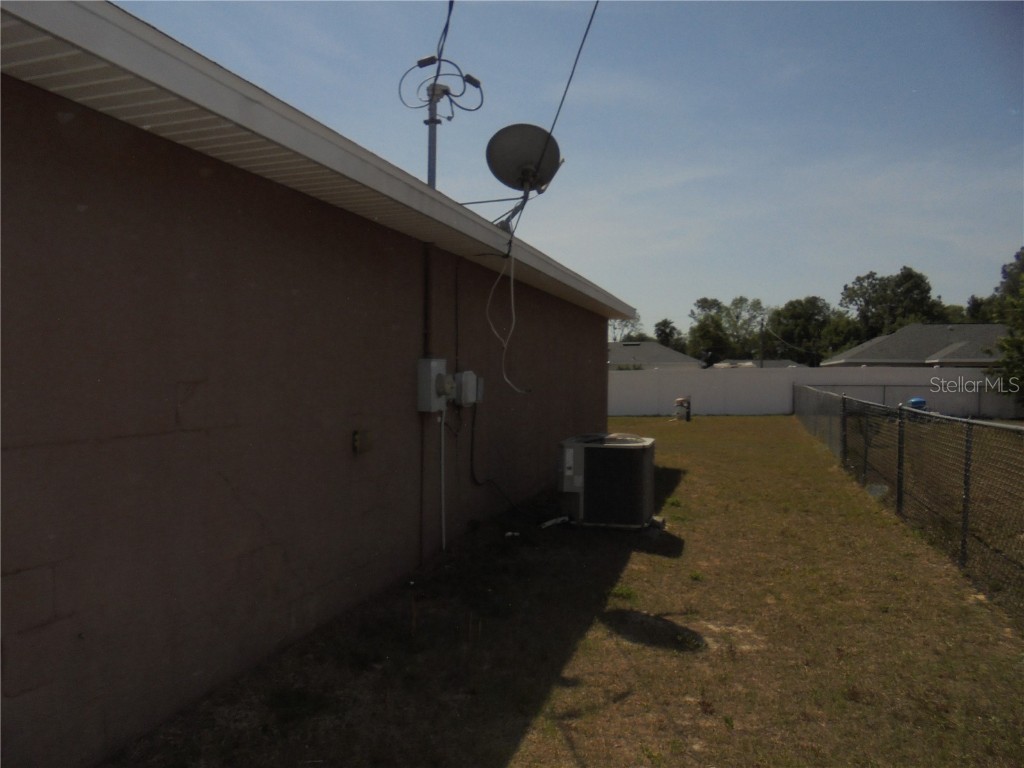  Ocala FL 34480 OM700396 image2