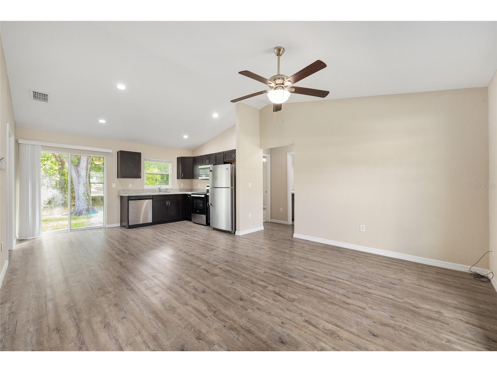  Ocala FL 34481 OM721944 image8