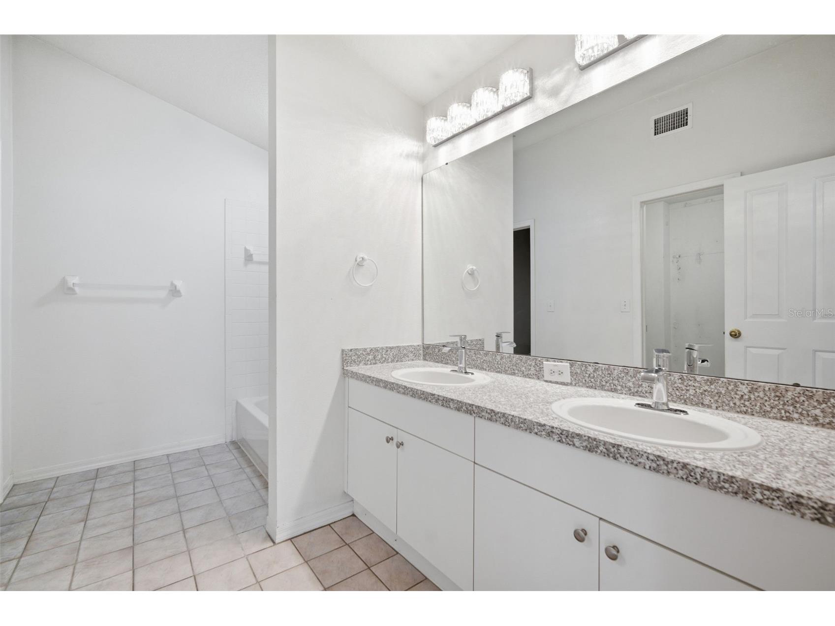  Odessa FL 33556 TB8485139 image27