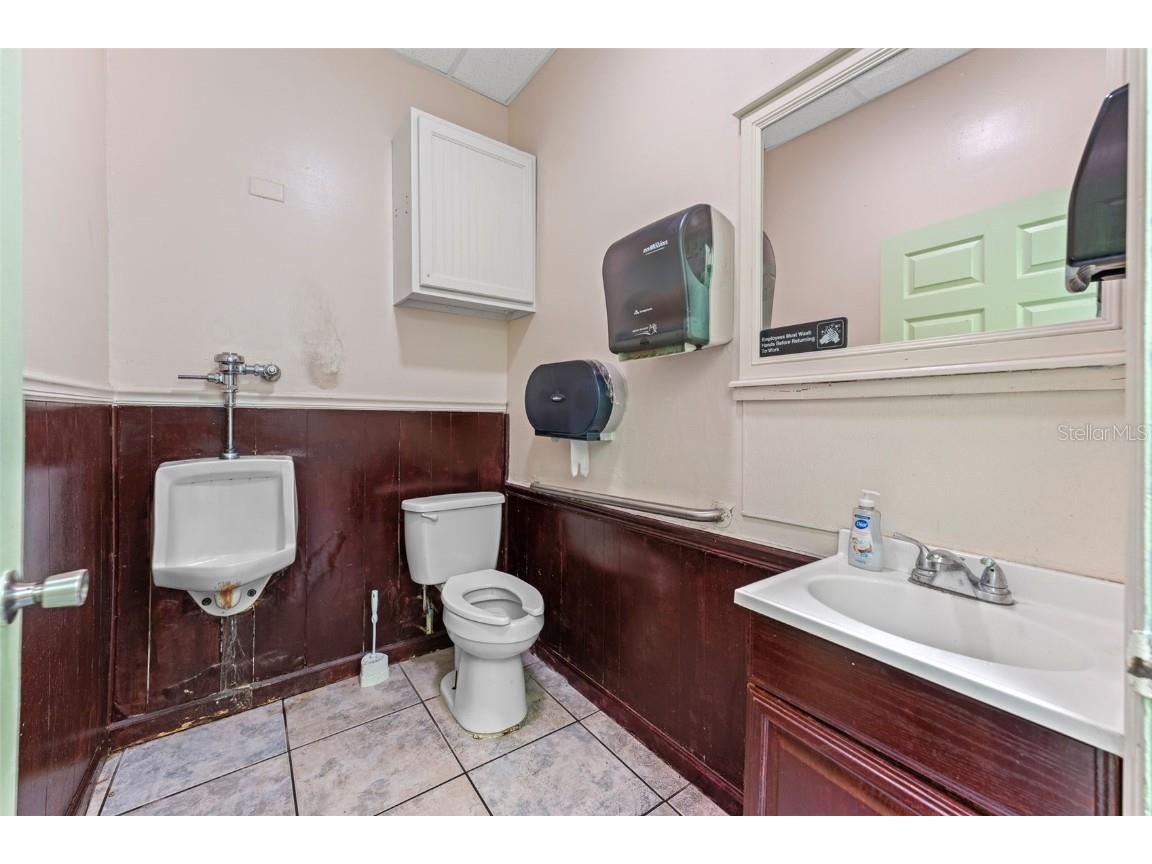  Orange City FL 32763 O6319836 image17