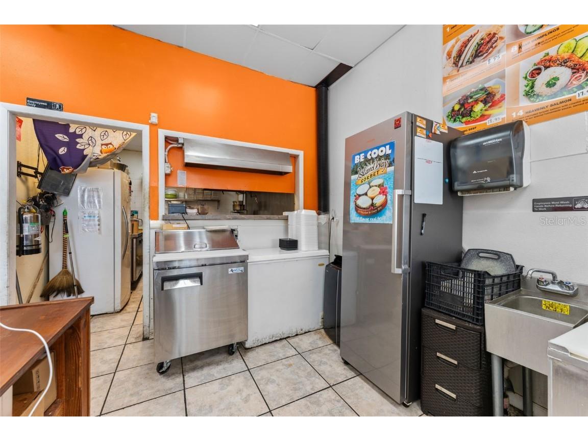  Orange City FL 32763 O6319836 image8