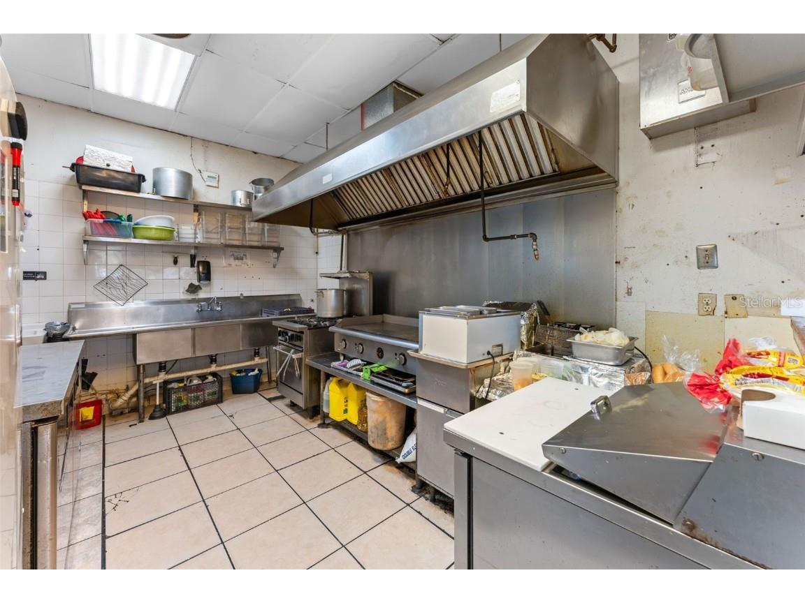  Orange City FL 32763 O6319836 image9