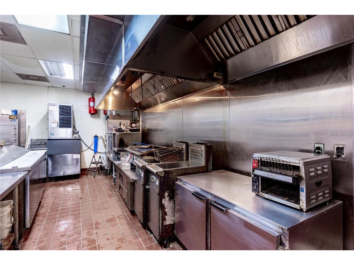  Orange City FL 32763 O6340491 image8