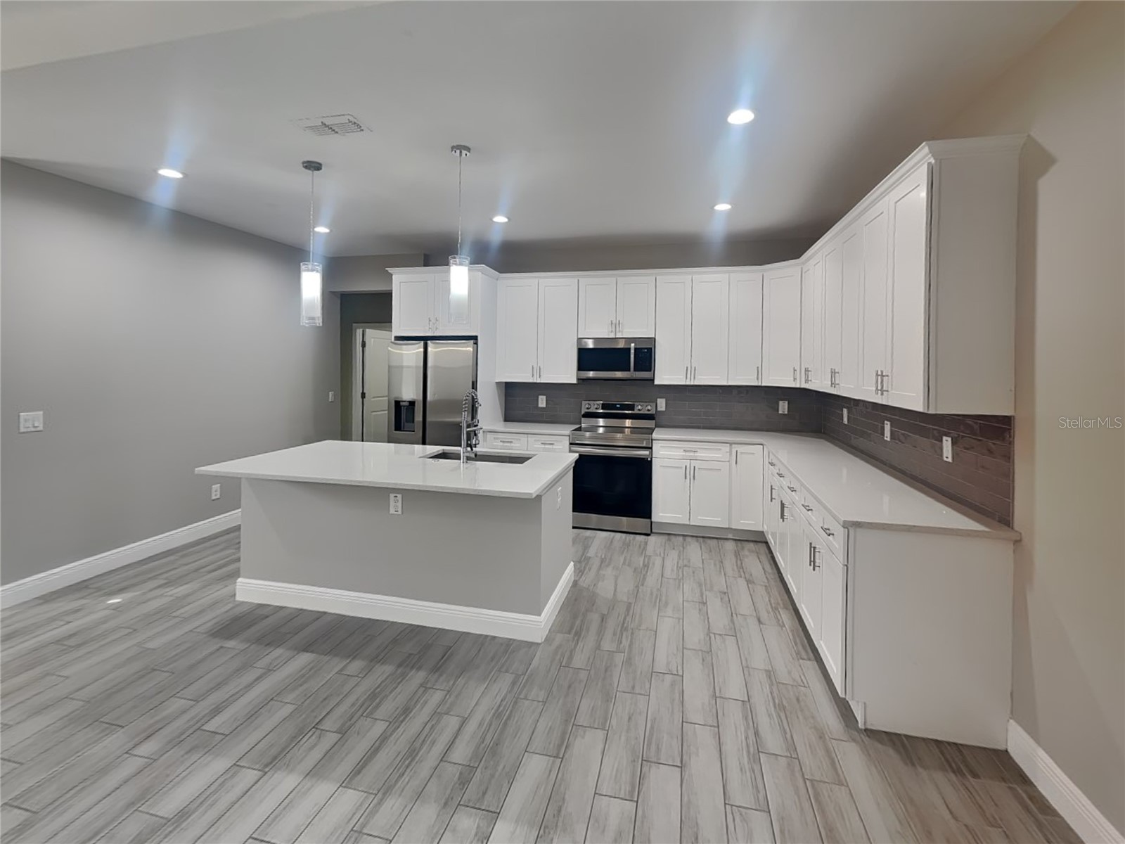  Orange City FL 32763 TB8474936 image4