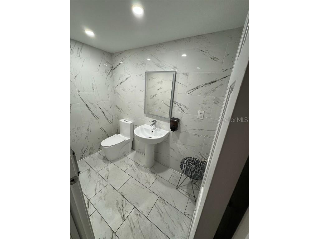  Orlando FL 32801 O6344852 image20