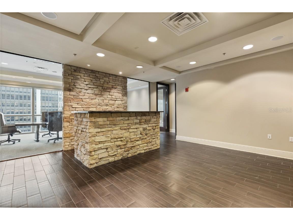 189 S Orange Avenue #143014501470 Orlando FL 32801 O6358869 image4