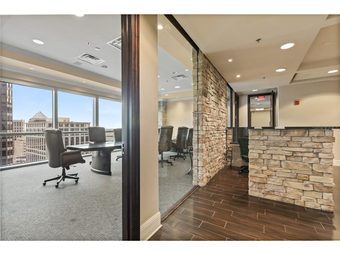 189 S Orange Avenue #143014501470 Orlando FL 32801 O6358869 image6