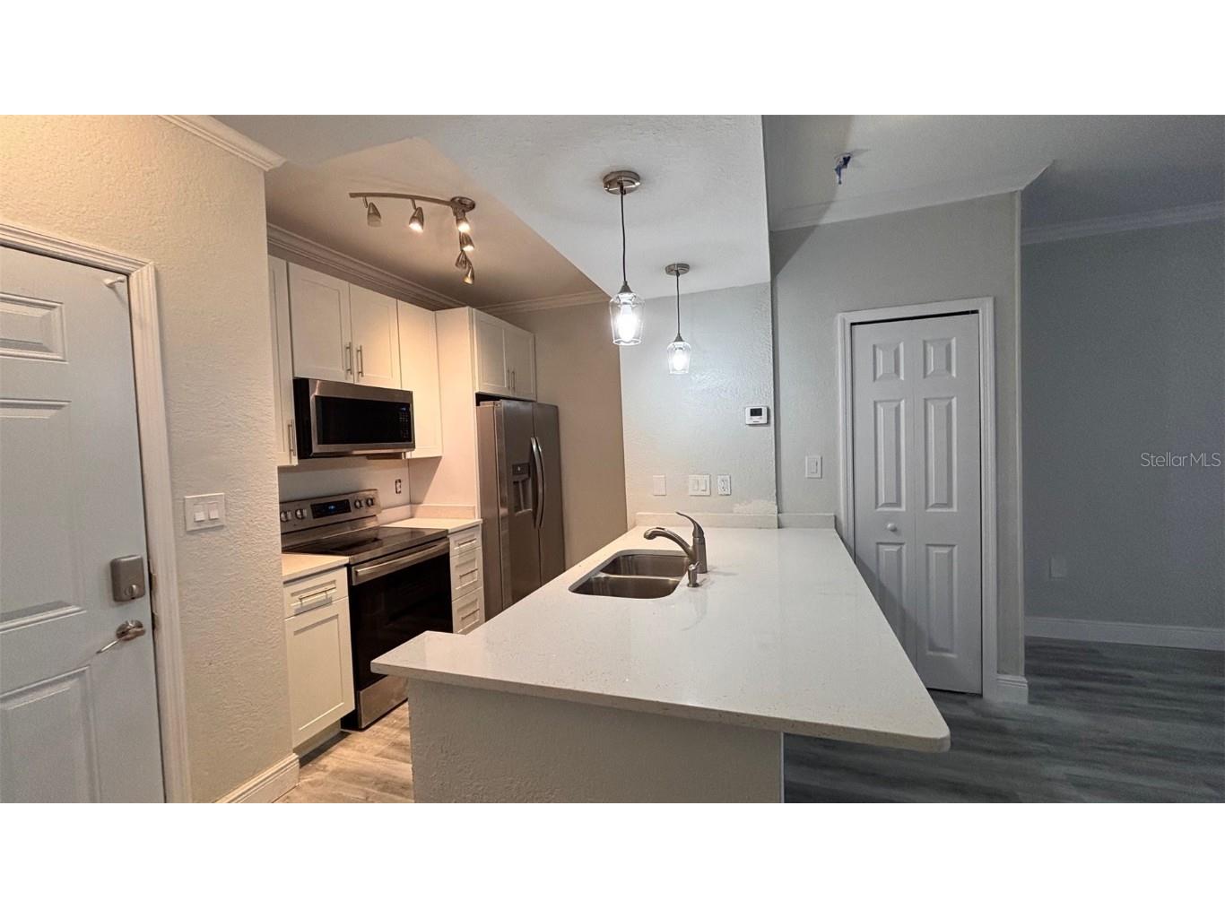  Orlando FL 32801 O6361286 image7