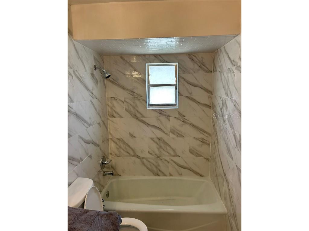  Orlando FL 32808 O6306975 image13