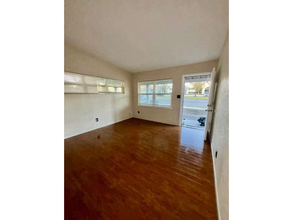  Orlando FL 32808 O6362294 image12