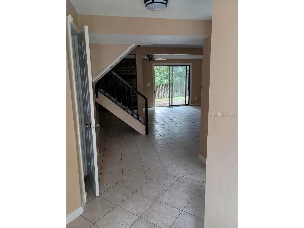  Orlando FL 32808 R4909833 image3