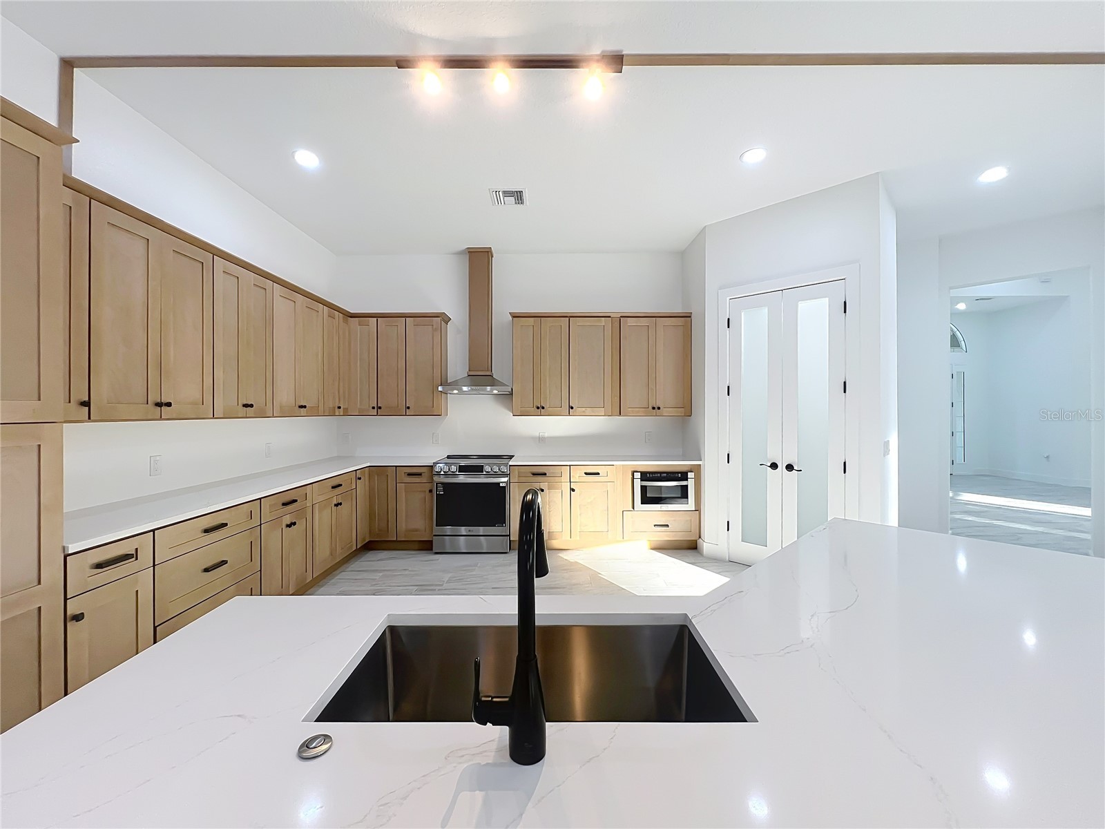  Orlando FL 32809 TB8469601 image10