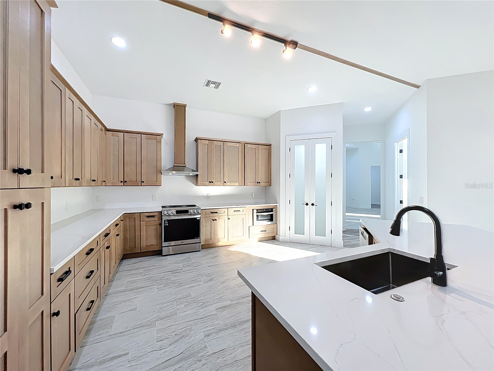  Orlando FL 32809 TB8469601 image12