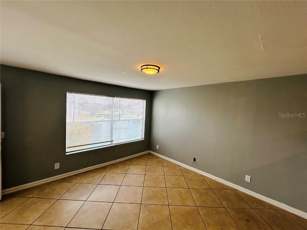  Orlando FL 32811 O6356736 image3