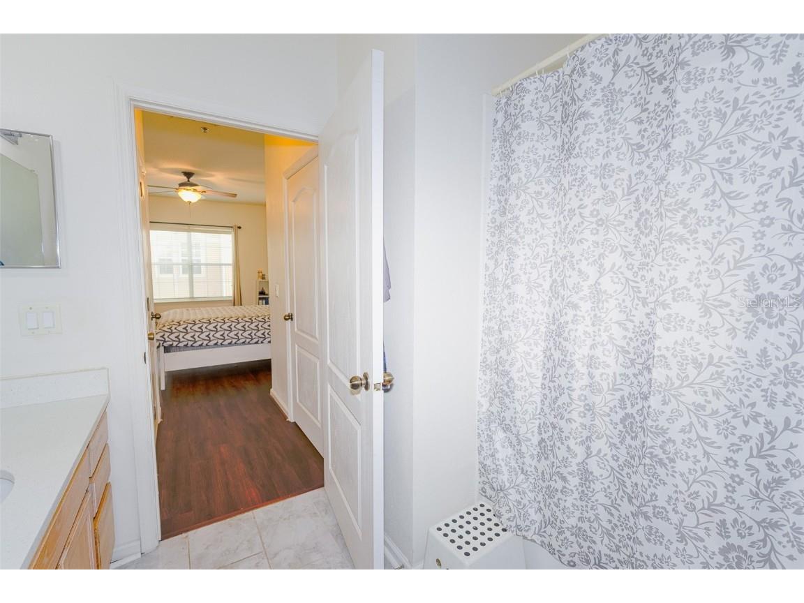  Orlando FL 32811 S5136915 image22