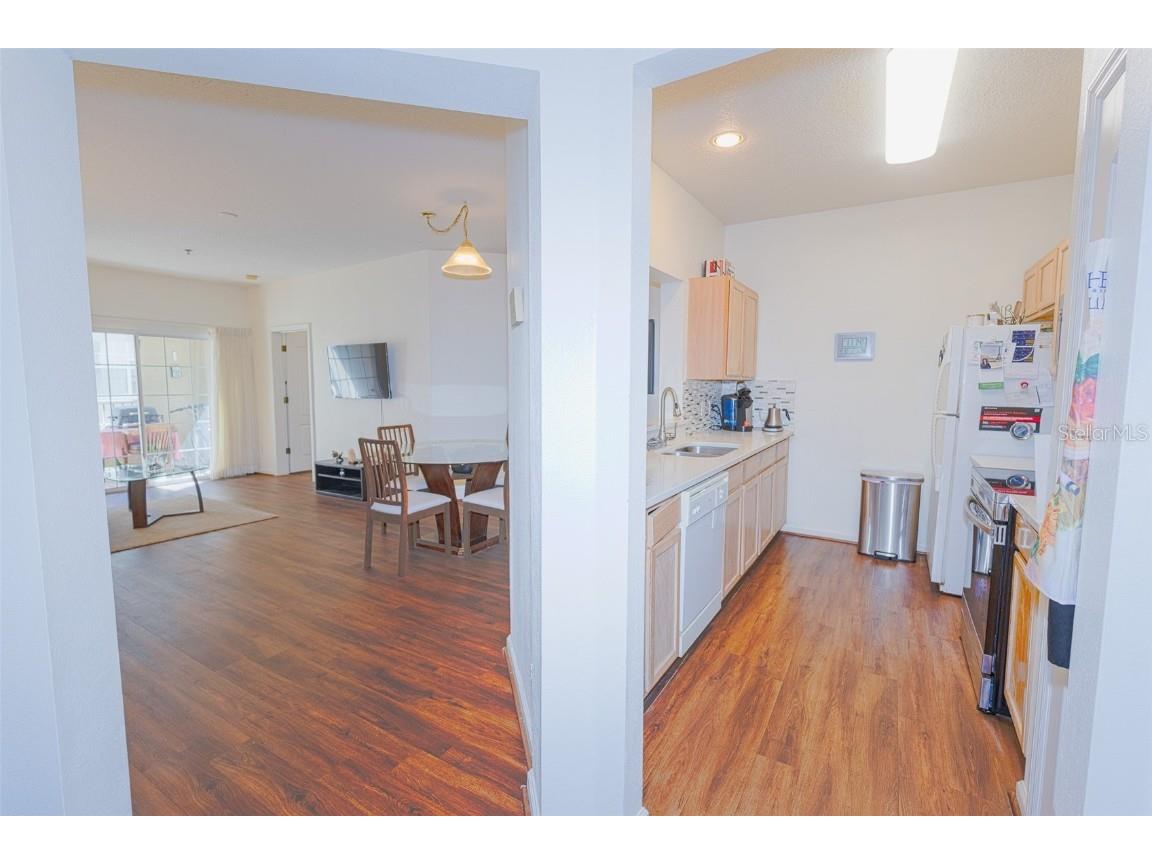  Orlando FL 32811 S5136915 image8