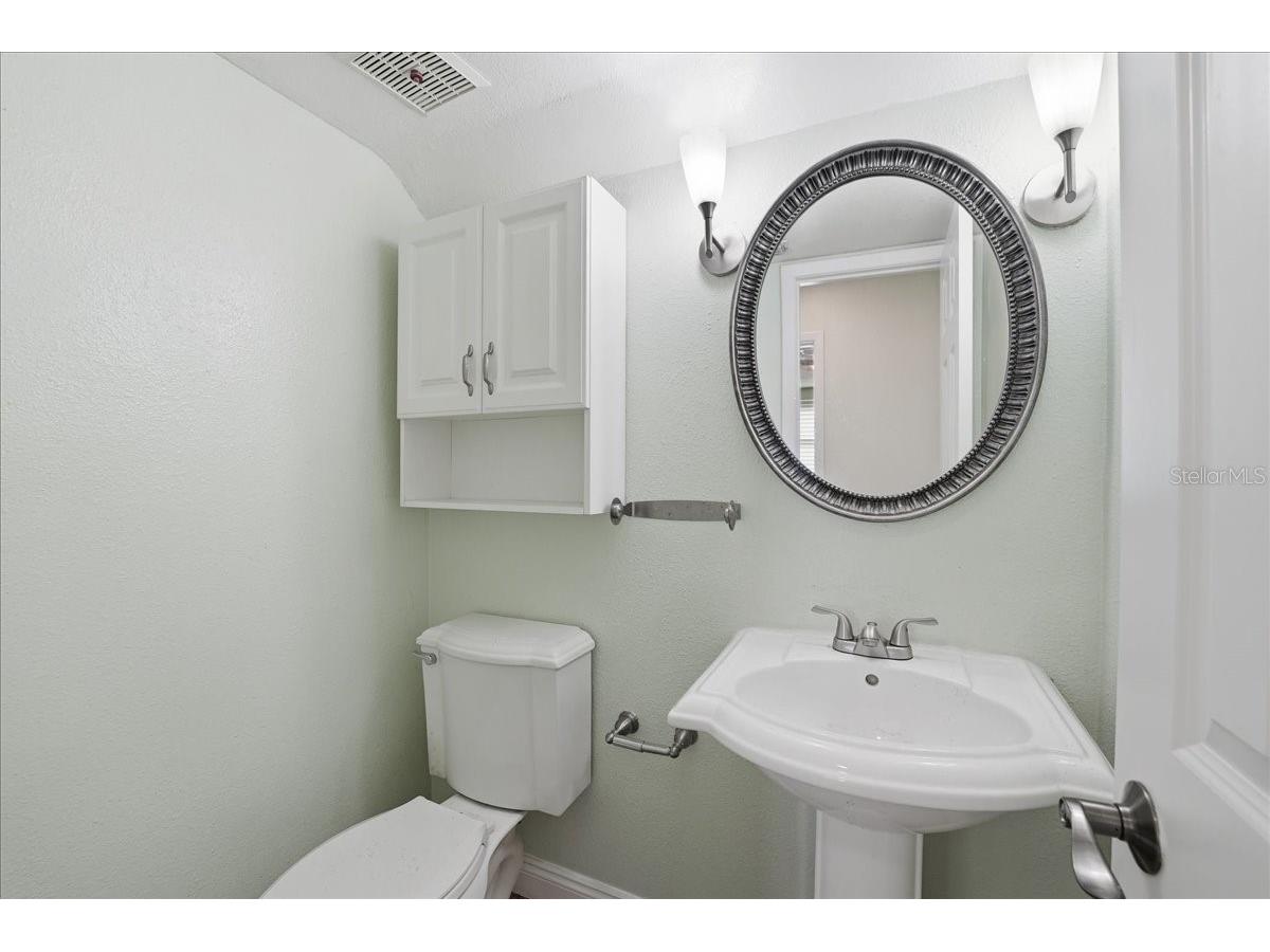  Orlando FL 32817 O6395266 image12