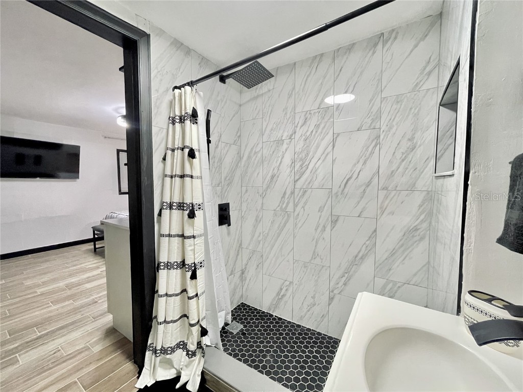  Orlando FL 32825 O5976748 image21