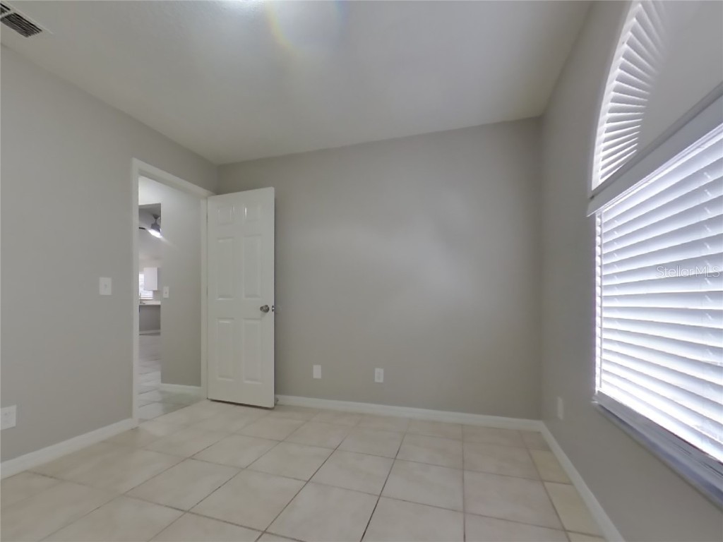  Orlando FL 32825 TB8455671 image11