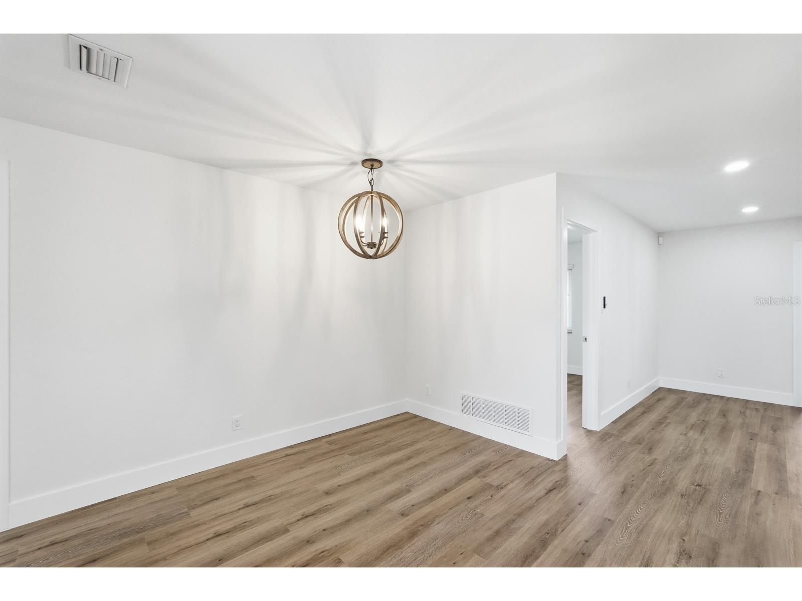  Ormond Beach FL 32176 - ATLANTIC OCEAN V4945506 image24