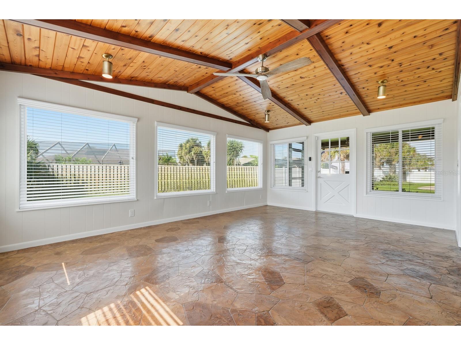  Ormond Beach FL 32176 - ATLANTIC OCEAN V4945506 image7