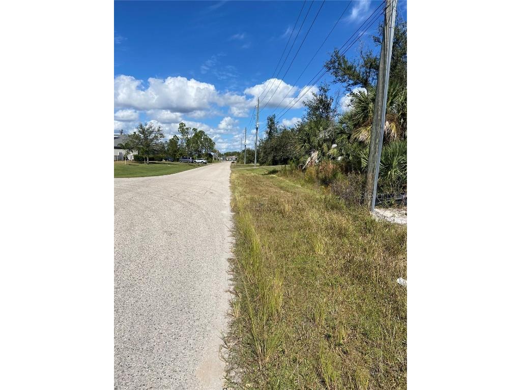 Parasol Ln North Port FL 34286 C7512766 image4