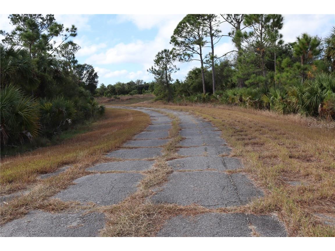 Patriot Circle North Port FL 34288 C7502109 image8