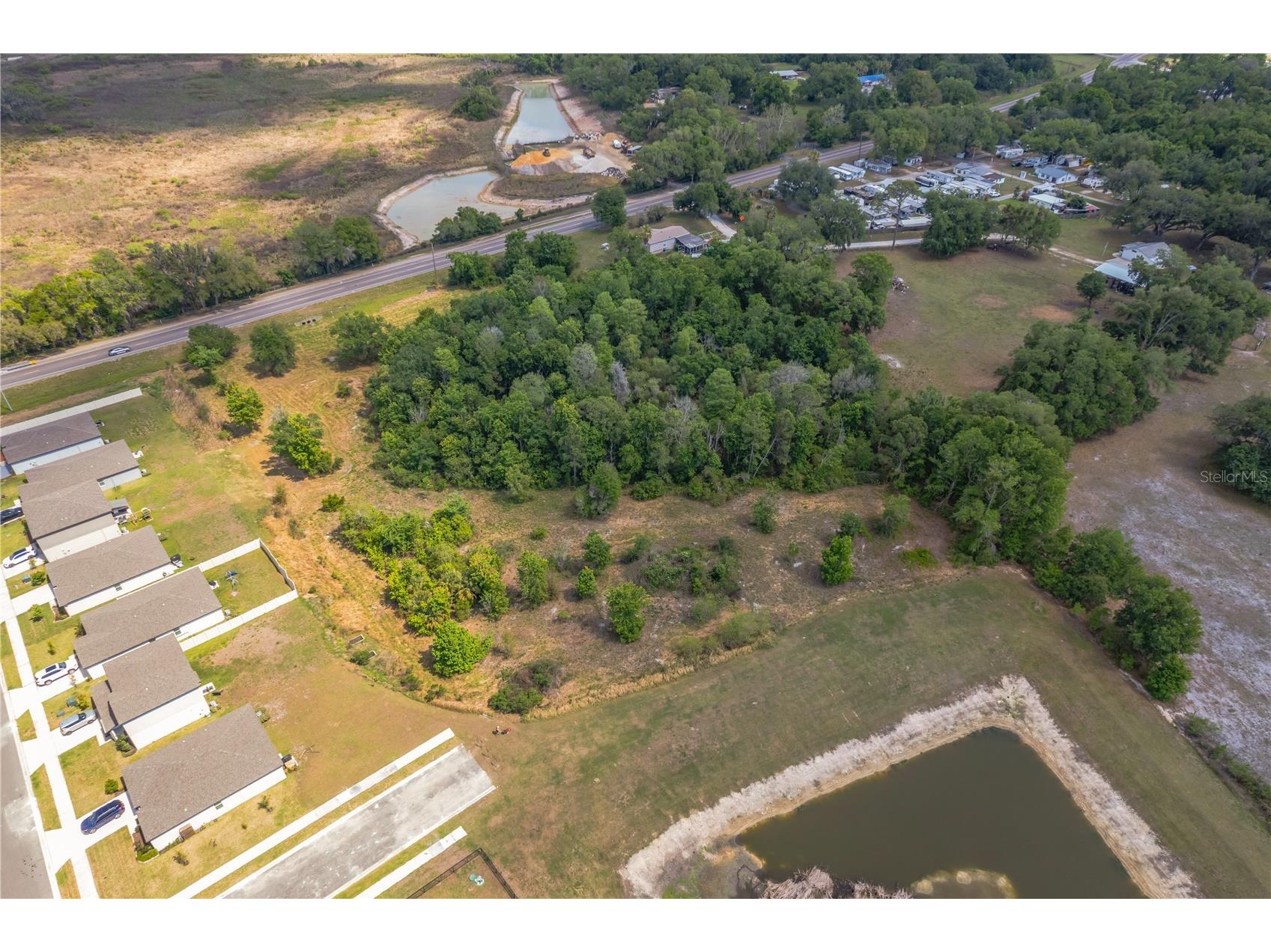 Paul S Buchman Hwy Zephyrhills FL 33540 TB8490898 image10