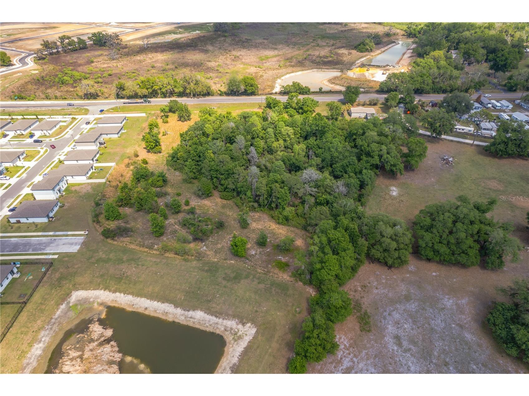 Paul S Buchman Hwy Zephyrhills FL 33540 TB8490898 image11