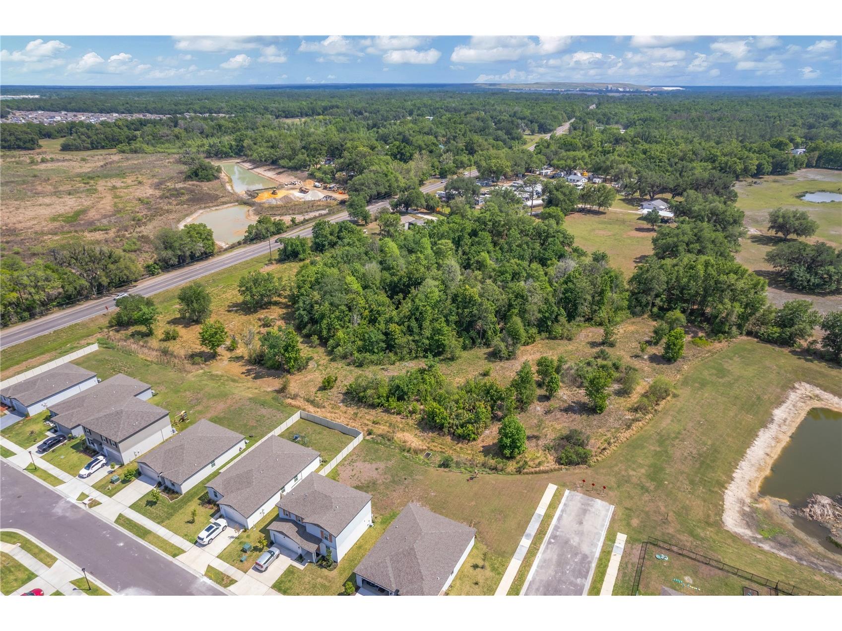Paul S Buchman Hwy Zephyrhills FL 33540 TB8490898 image8