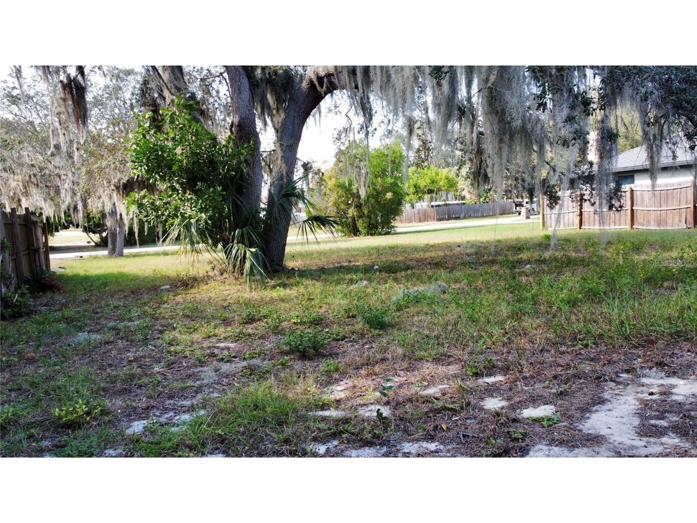 Peninsula Avenue Tarpon Springs FL 34689 U8222731 image1