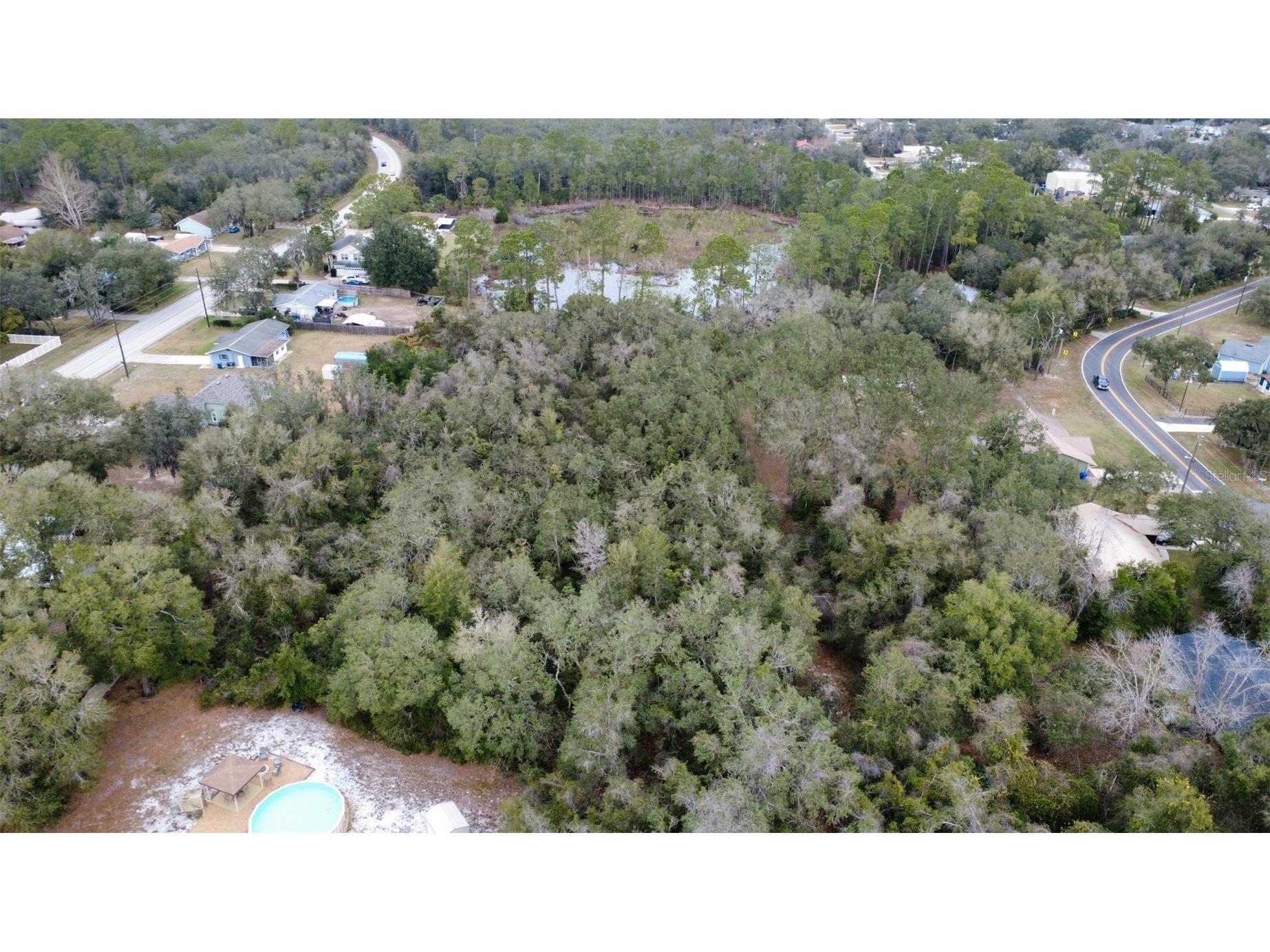 Periwinkle Drive Deland FL 32724 V4946768 image1